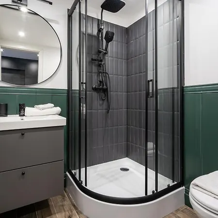 E41 - Trendy Boutique Apartments - Prime Spot By Bqa Budapest Room photo