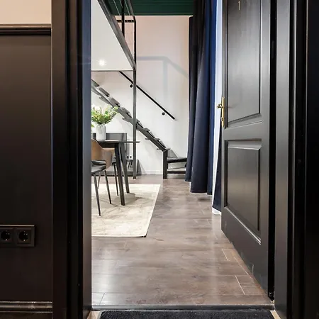 E41 - Trendy Boutique Apartments - Prime Spot By Bqa Budapest Room photo